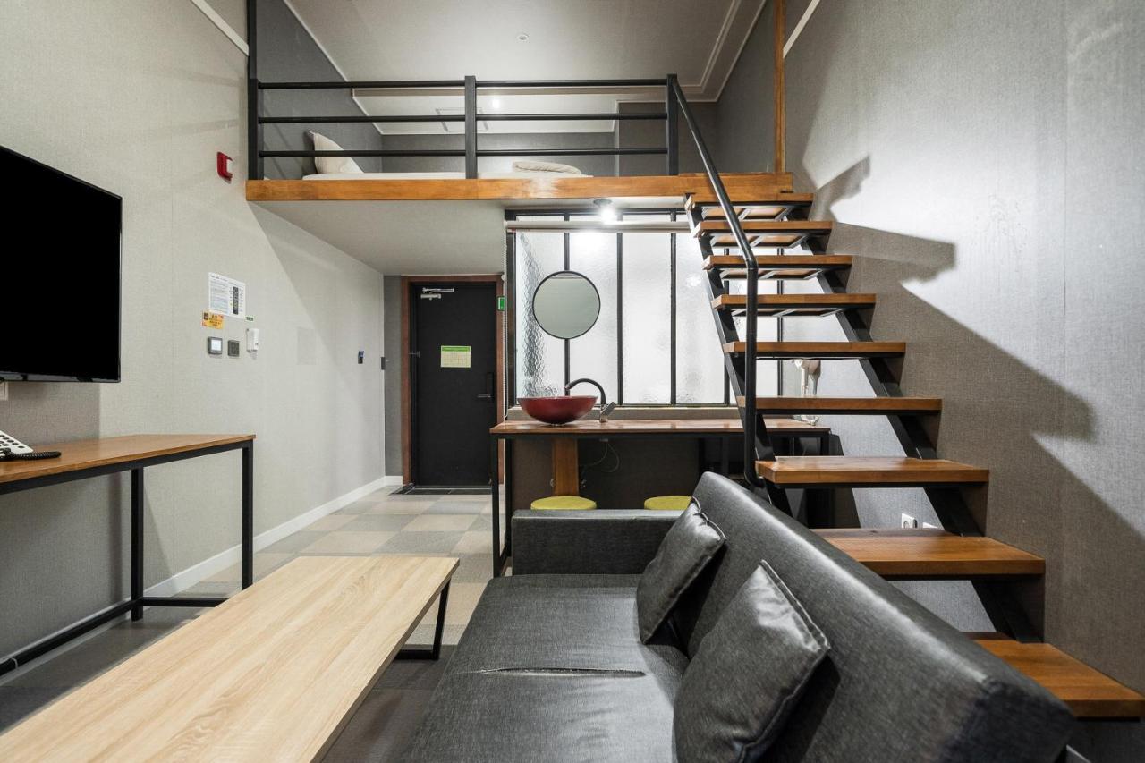 Malu Hotel Suwon Ngoại thất bức ảnh