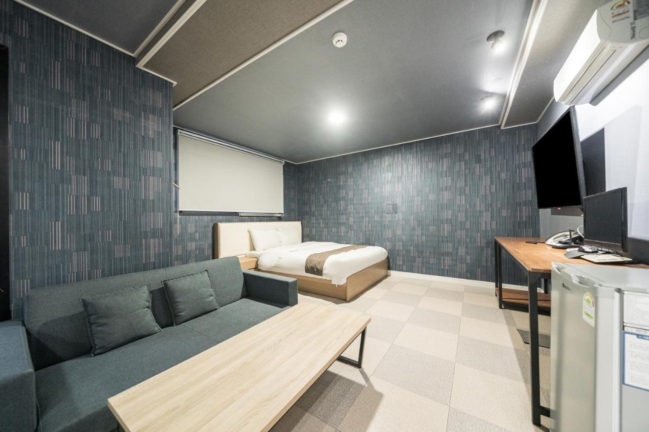 Malu Hotel Suwon Ngoại thất bức ảnh