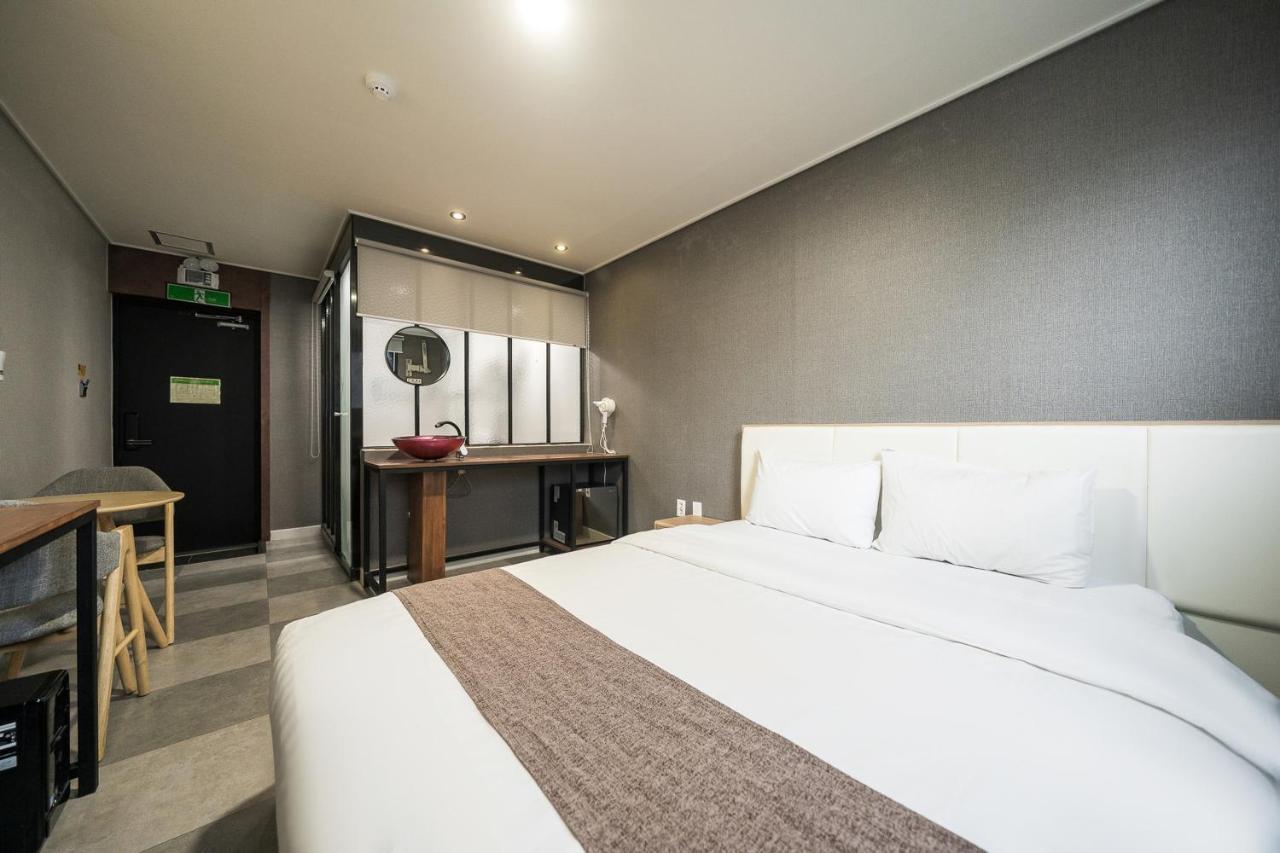 Malu Hotel Suwon Ngoại thất bức ảnh