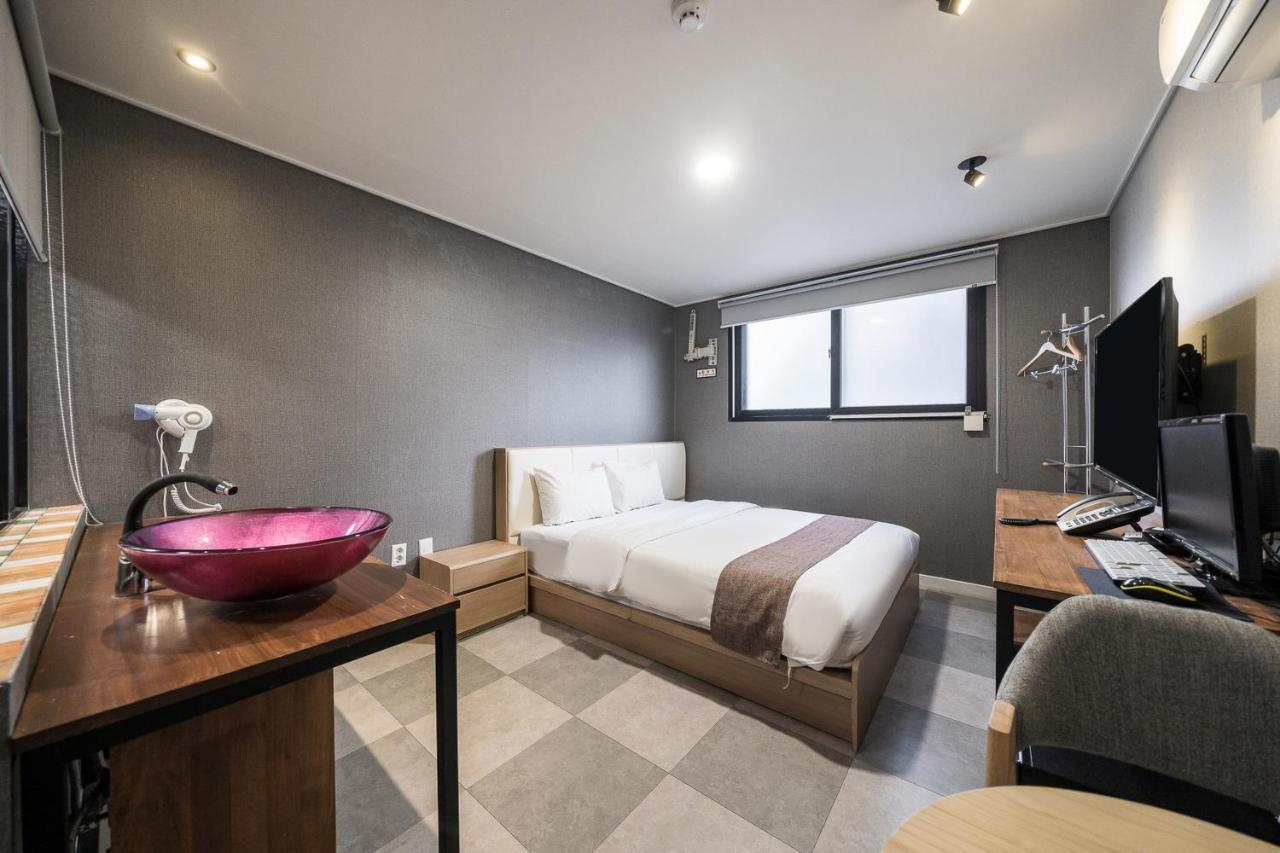 Malu Hotel Suwon Ngoại thất bức ảnh